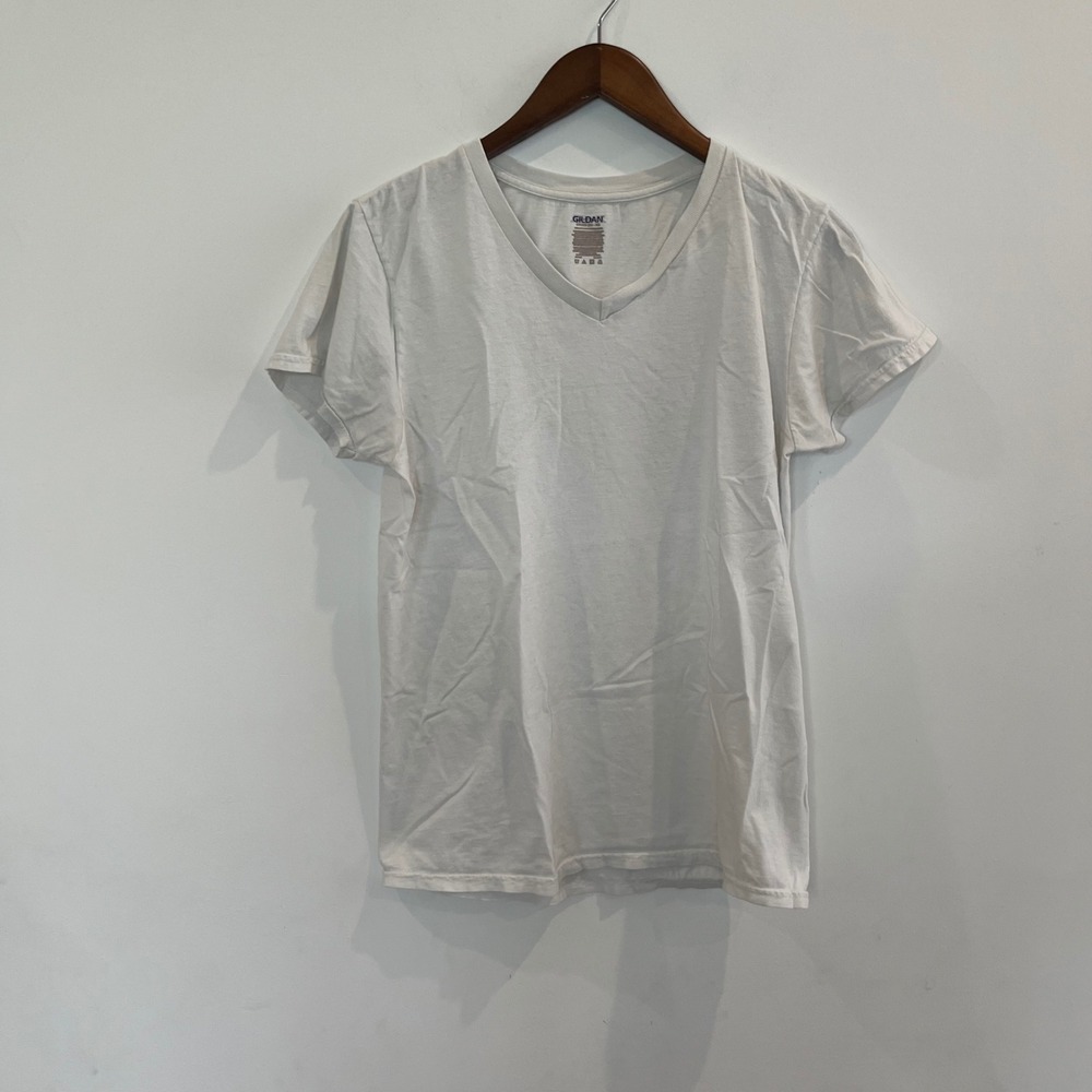 Gildan White V-Neck T-Shirt Mens Small 100% Cotton Short Sleeve Tee White S